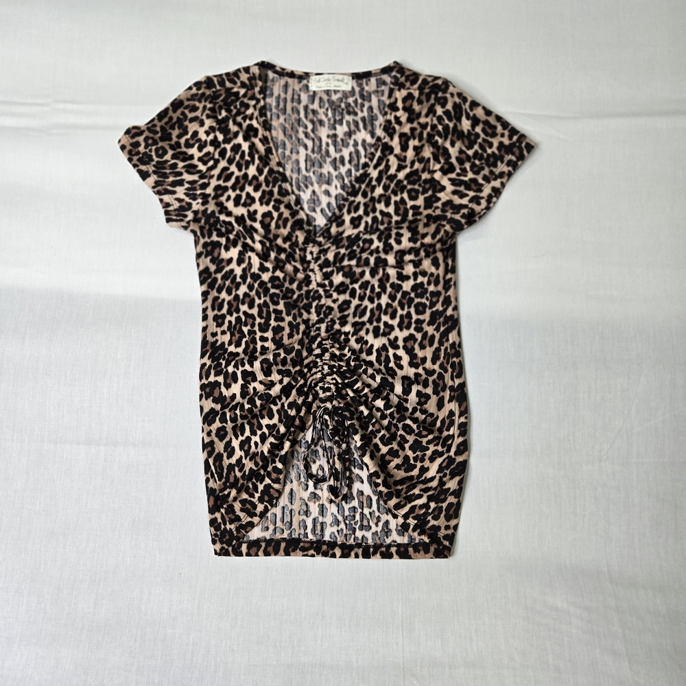 Chic Leopard Print Short Sleeve Top 322